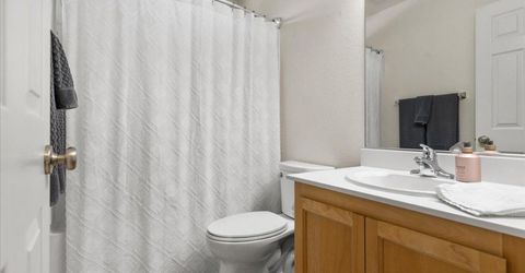 401 Blossom Rock Ln, Folsom, CA 95630 Photo