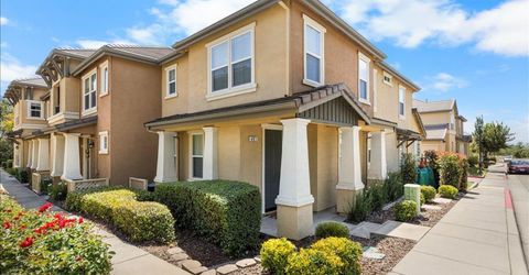 401 Blossom Rock Ln, Folsom, CA 95630 Photo