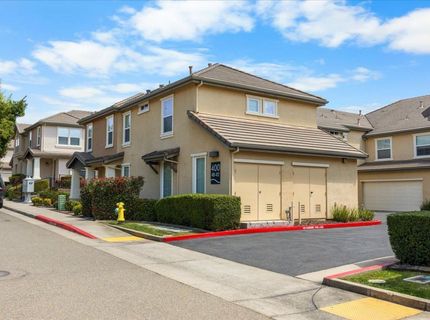 401 Blossom Rock Ln, Folsom, CA 95630 Photo