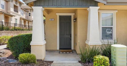 401 Blossom Rock Ln, Folsom, CA 95630 Photo