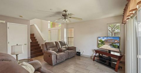 825 Polar Bear Cir, Galt, CA 95632 Photo