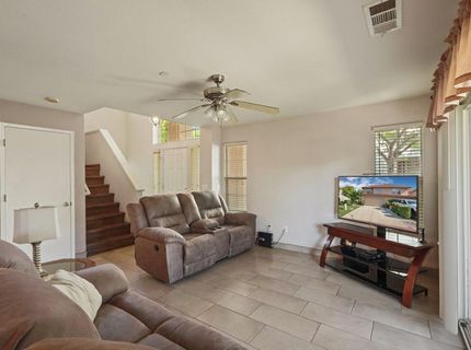 825 Polar Bear Cir, Galt, CA 95632 Photo
