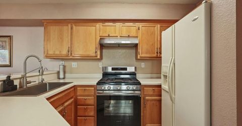 825 Polar Bear Cir, Galt, CA 95632 Photo