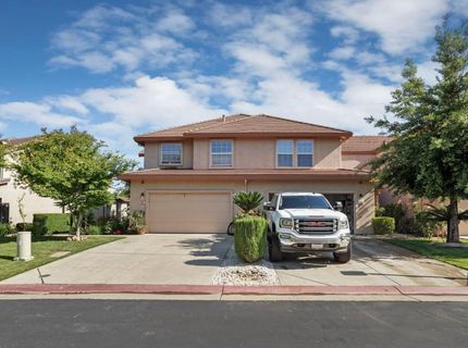 825 Polar Bear Cir, Galt, CA 95632 Photo