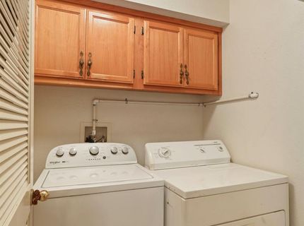 825 Polar Bear Cir, Galt, CA 95632 Photo