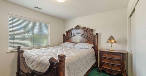 825 Polar Bear Cir, Galt, CA 95632 Photo