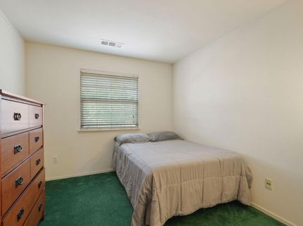 825 Polar Bear Cir, Galt, CA 95632 Photo