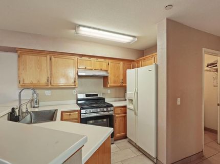 825 Polar Bear Cir, Galt, CA 95632 Photo