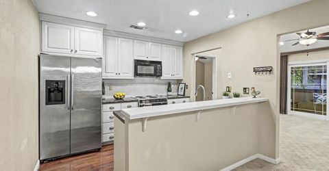 350 Del Verde Cir #6, Unit 6, Sacramento, CA 95833 Photo