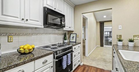 350 Del Verde Cir #6, Unit 6, Sacramento, CA 95833 Photo