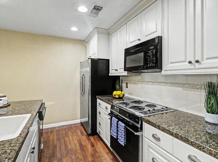 350 Del Verde Cir #6, Unit 6, Sacramento, CA 95833 Photo