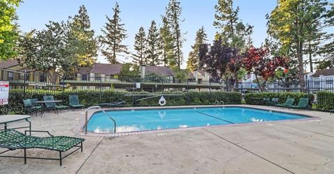 350 Del Verde Cir #6, Unit 6, Sacramento, CA 95833 Photo