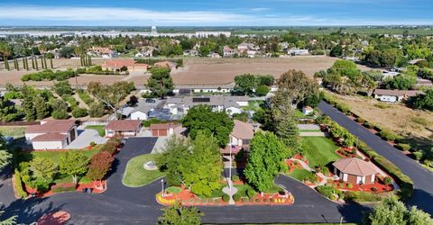 8327 Park Pl, Tracy, CA 95304 Photo