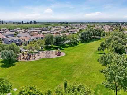 574 Mustang Dr, Oakdale, CA 95361 Photo