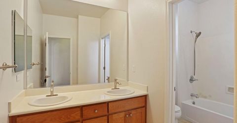574 Mustang Dr, Oakdale, CA 95361 Photo