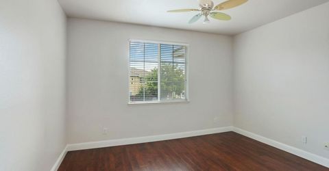 574 Mustang Dr, Oakdale, CA 95361 Photo