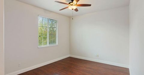 574 Mustang Dr, Oakdale, CA 95361 Photo