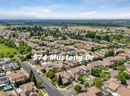574 Mustang Dr, Oakdale, CA 95361 Photo
