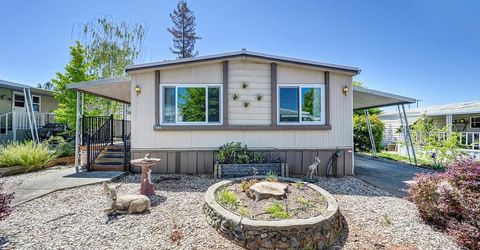 1577 Cottonwood Cir #34, Auburn, CA 95603 Photo