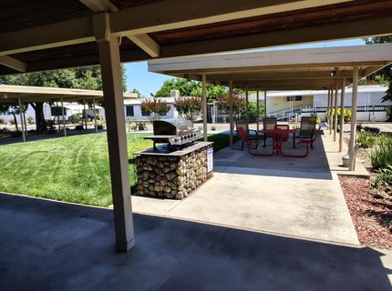 7504 Hazelnut Ln #146, Sacramento, CA 95828 Photo