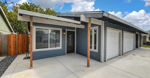 2432-2434 Camino Garden Way, Carmichael, CA 95608 Photo