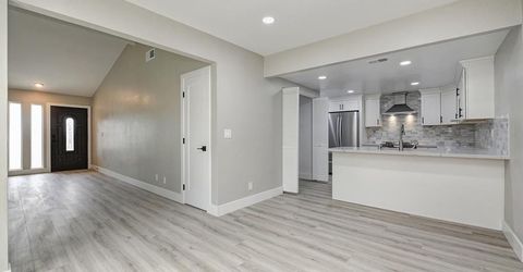 2432-2434 Camino Garden Way, Carmichael, CA 95608 Photo
