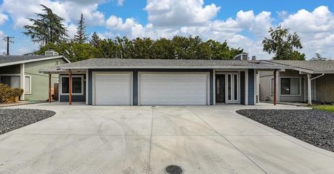 2432-2434 Camino Garden Way, Carmichael, CA 95608 Photo