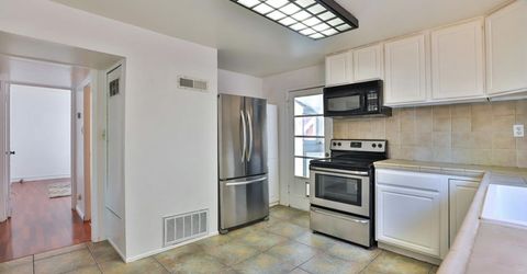 207 Peek, Jackson, CA 95642 Photo