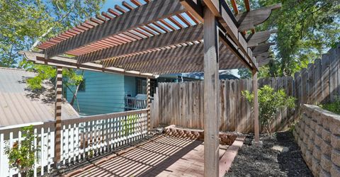 207 Peek, Jackson, CA 95642 Photo