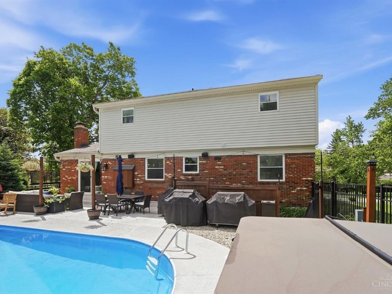 7890 Blairhouse Drive, Anderson Twp, OH 45244 Photo 83