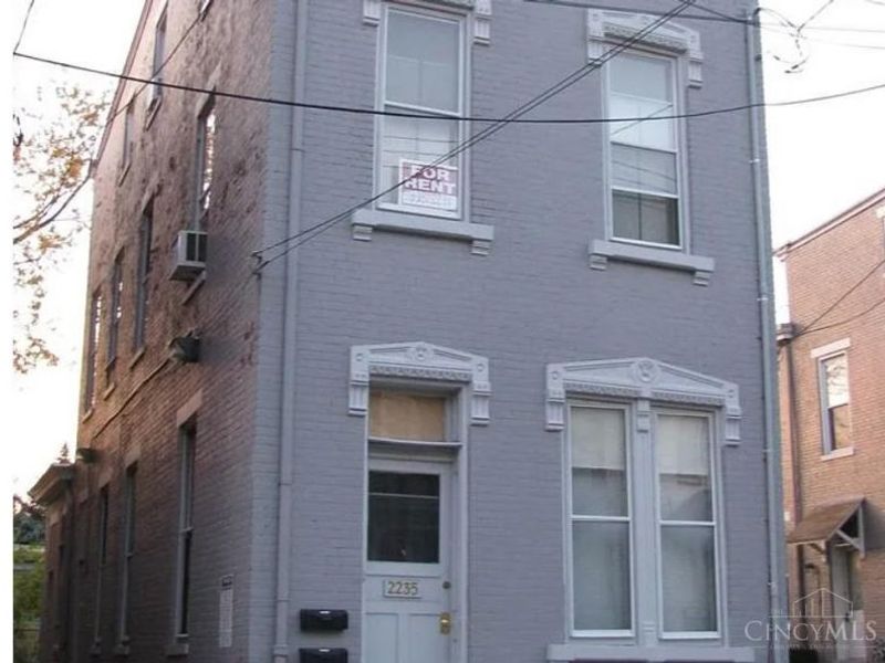 2235 Victor Street, Cincinnati, OH 45219 Photo 3