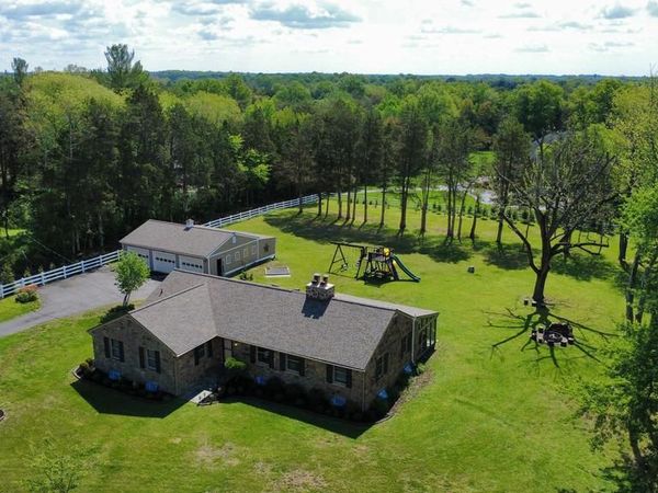 15027 BRADDOCK ROAD, CENTREVILLE, VA 20120