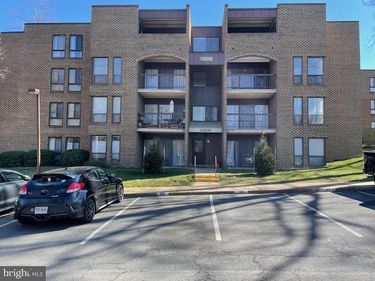 11208 CHESTNUT GROVE SQUARE, Unit 210, RESTON, VA 20190