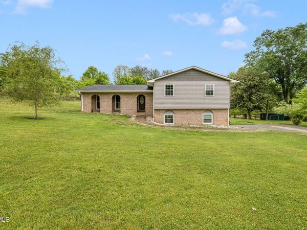 780 Dry Branch Road, Bluff City, TN 37618