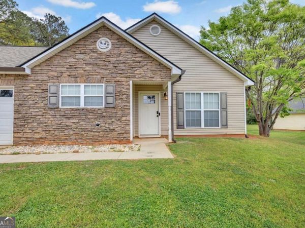 572 Clydes Way, Jackson, GA 30233