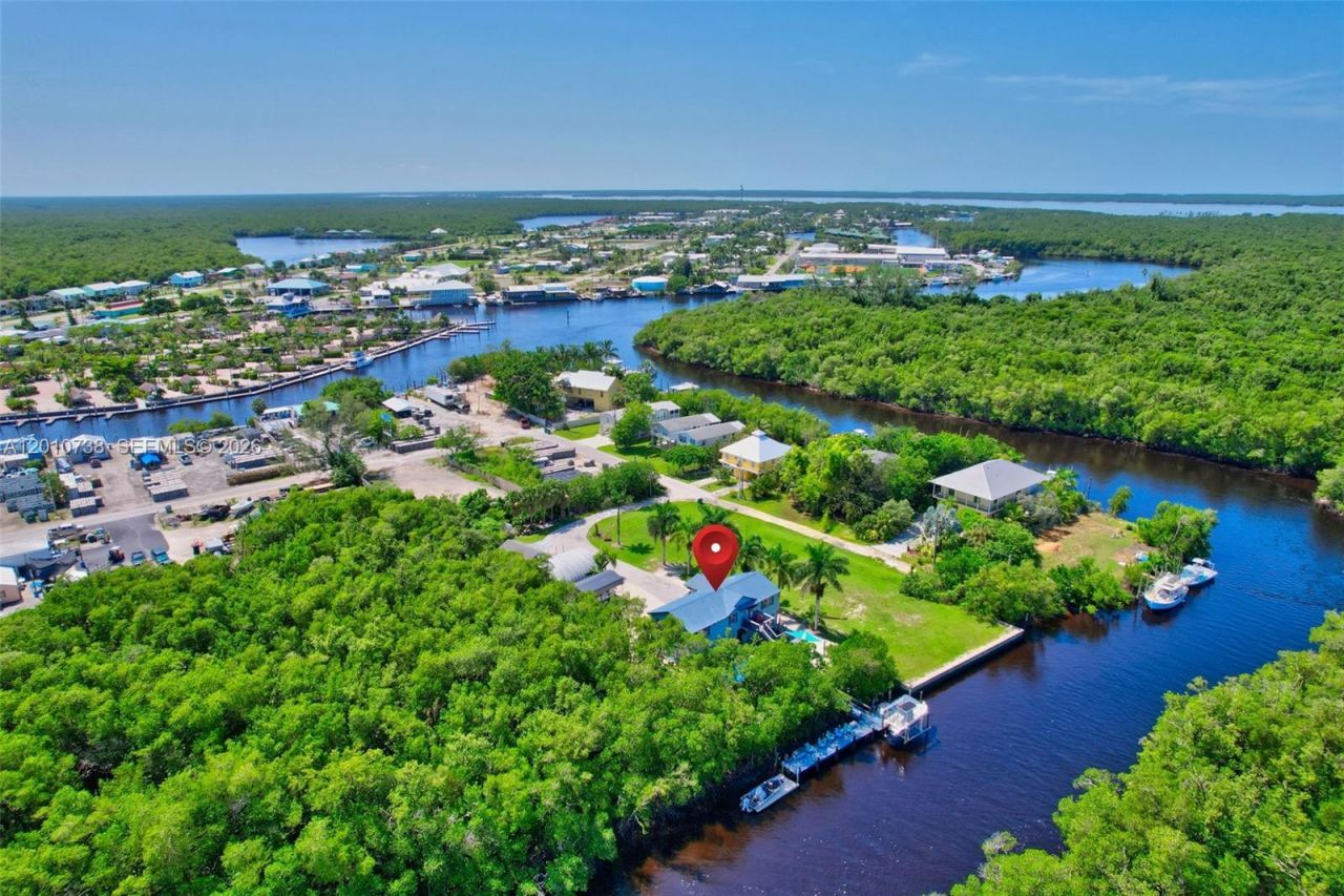 936 Panther Creek Ln , Everglades City, FL 34114 Photo