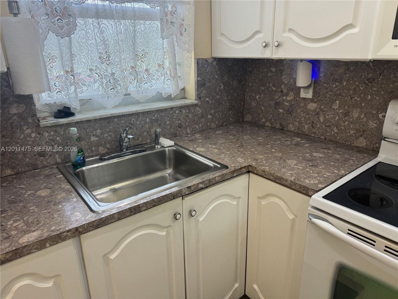 8465 Sunrise Lakes Blvd , Unit 212, Sunrise, FL 33322 Photo