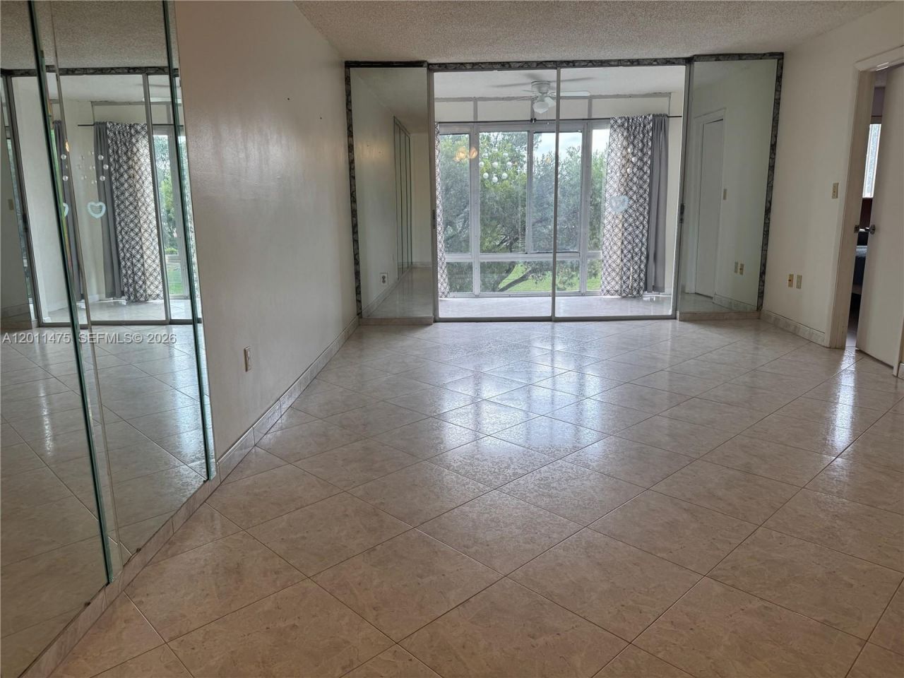 8465 Sunrise Lakes Blvd , Unit 212, Sunrise, FL 33322 Photo