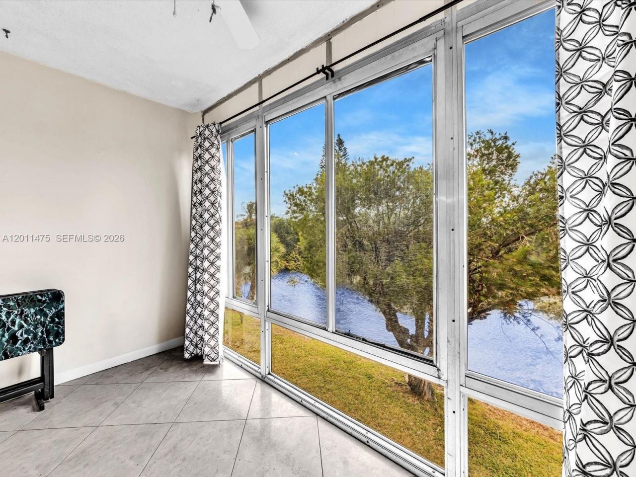 8465 Sunrise Lakes Blvd , Unit 212, Sunrise, FL 33322 Photo