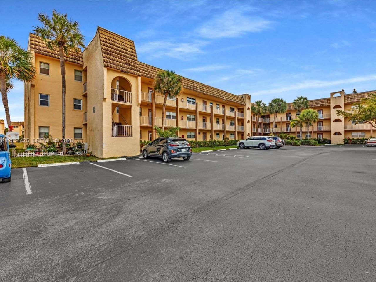 8465 Sunrise Lakes Blvd , Unit 212, Sunrise, FL 33322 Photo