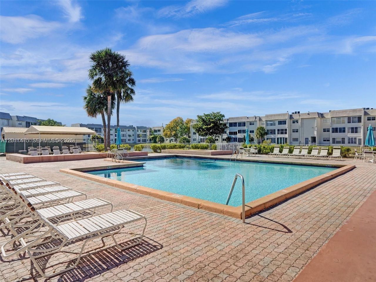 8465 Sunrise Lakes Blvd , Unit 212, Sunrise, FL 33322 Photo