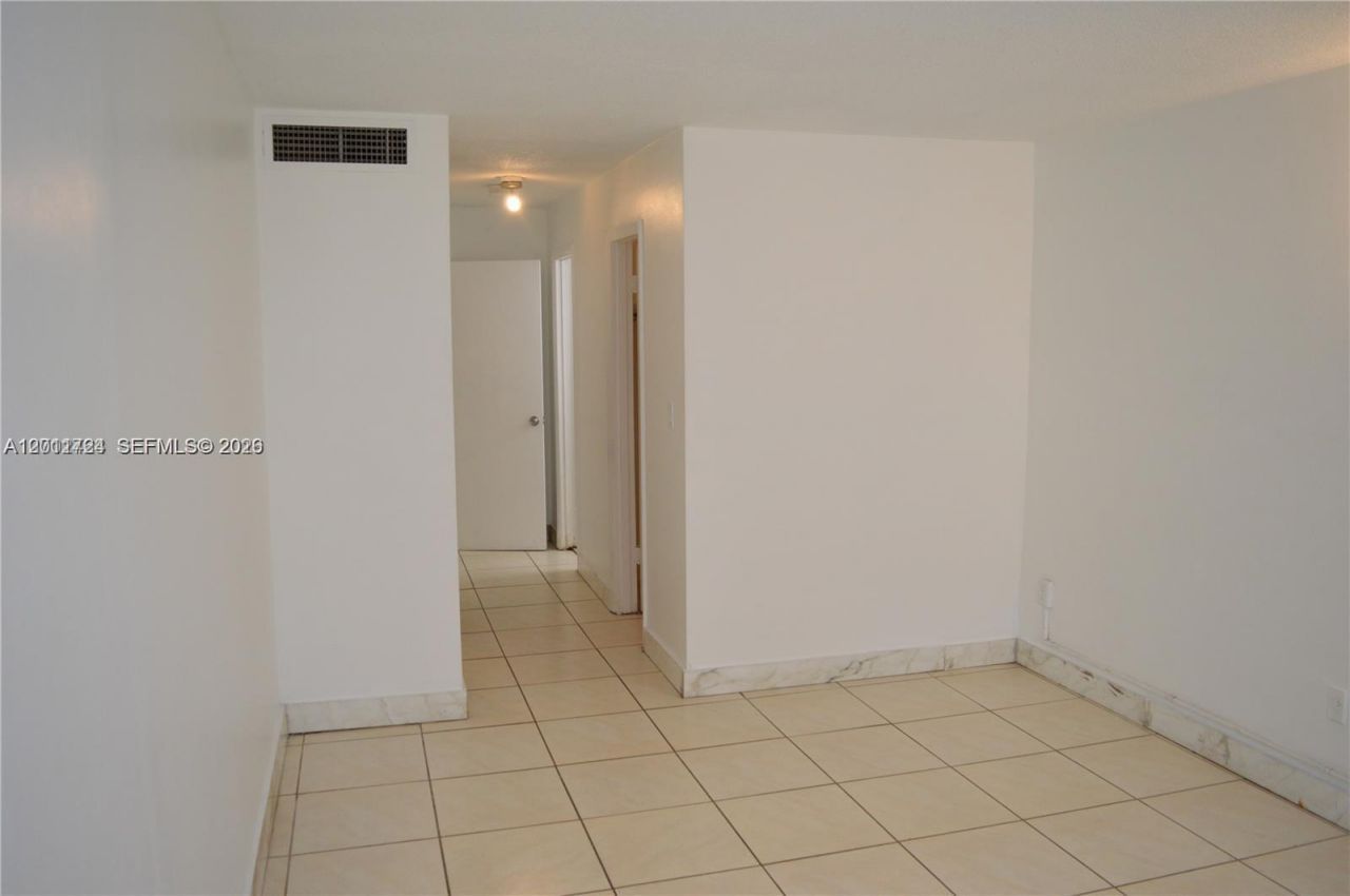 1601 NE 191st St , Unit B103, Miami, FL 33179 Photo
