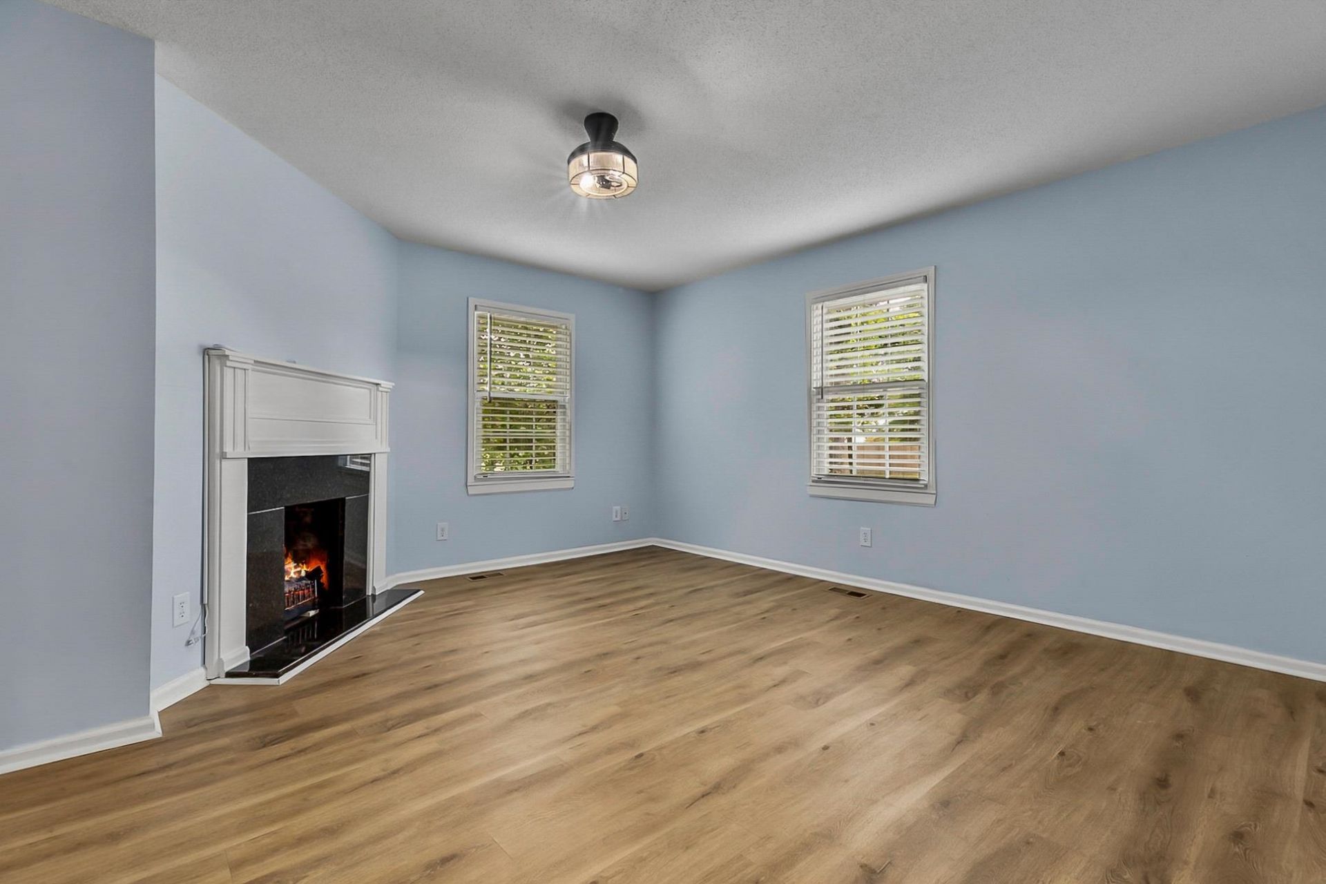 3806 Bryant St. Photo 17