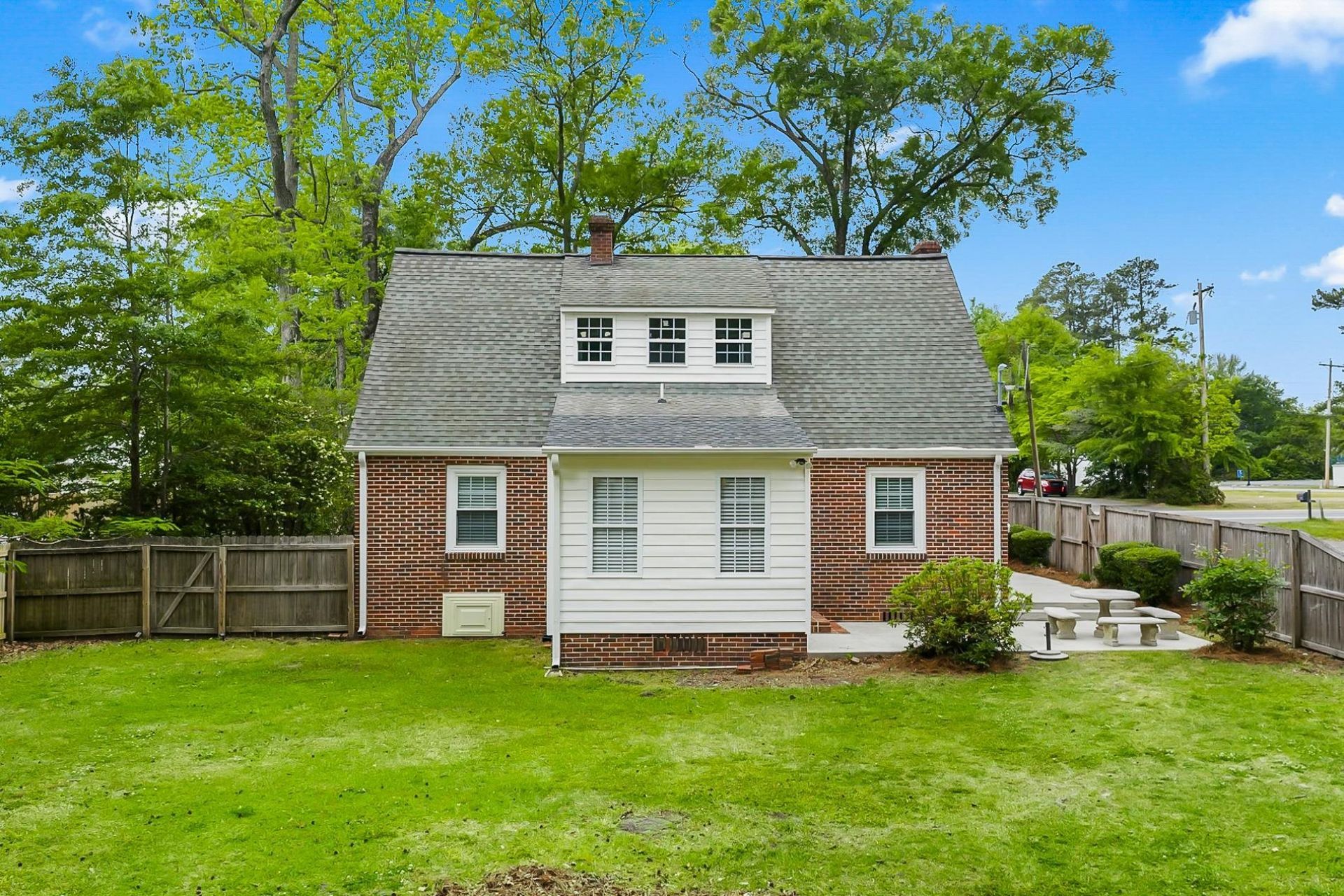 3806 Bryant St. Photo 38