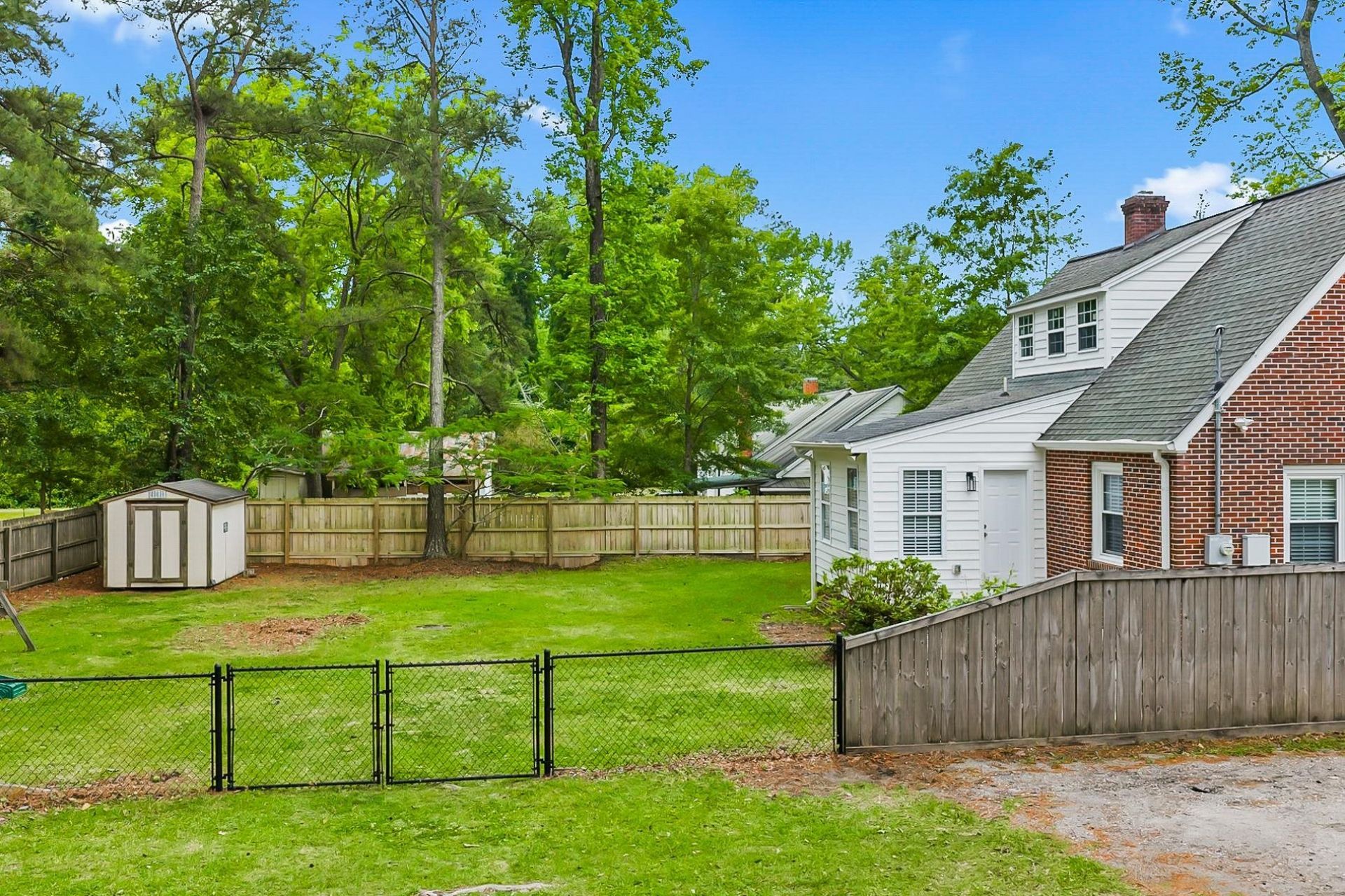 3806 Bryant St. Photo 40