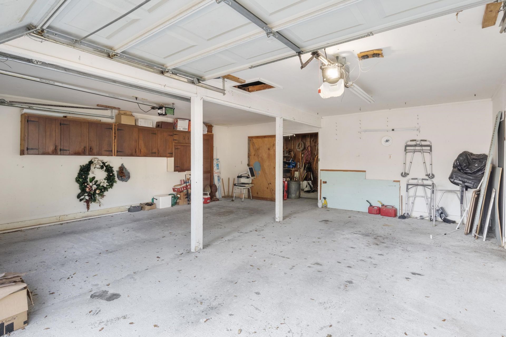 1000 Strand Ave. Photo 38