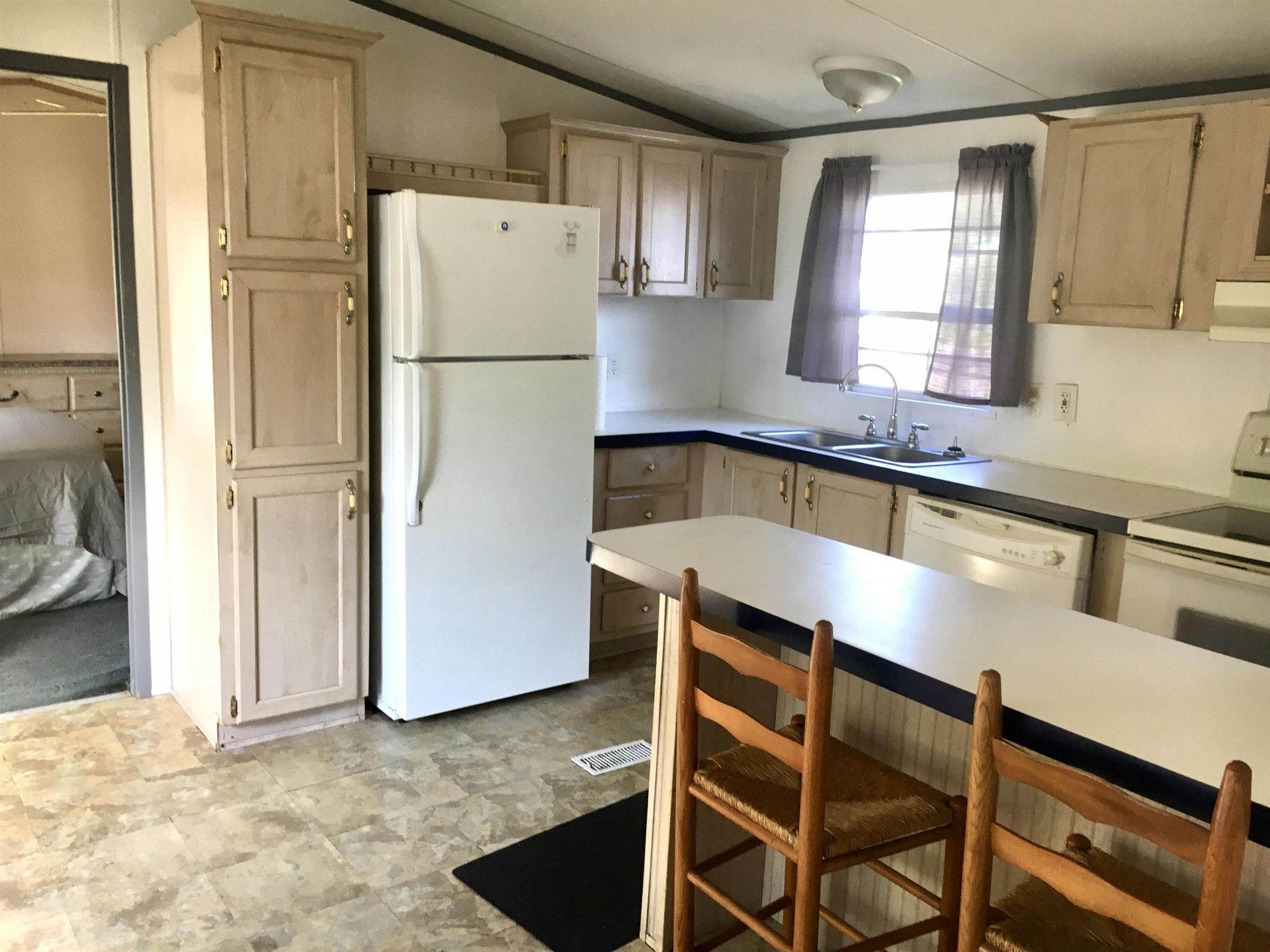 3931 Highway 50 Photo 6