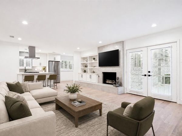 3817 Crestpark Drive, Farmers Branch, TX 75244