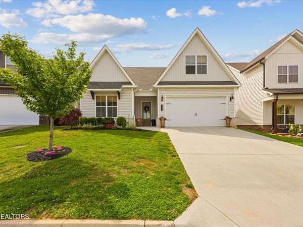 1210 Belle Pond Ave, Knoxville, TN 37932
