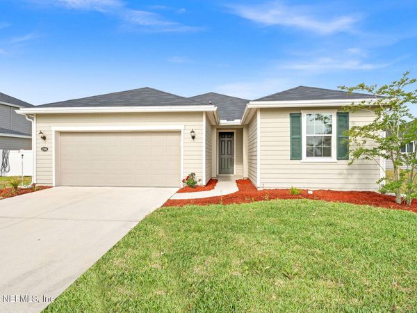1346 PANTHER LAKE Parkway, Jacksonville, FL 32221